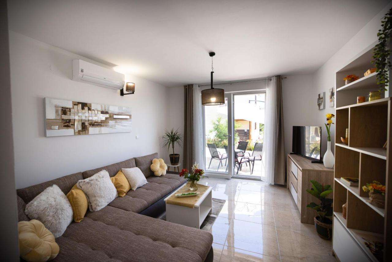 Apartmani Lelu Pridraga Extérieur photo