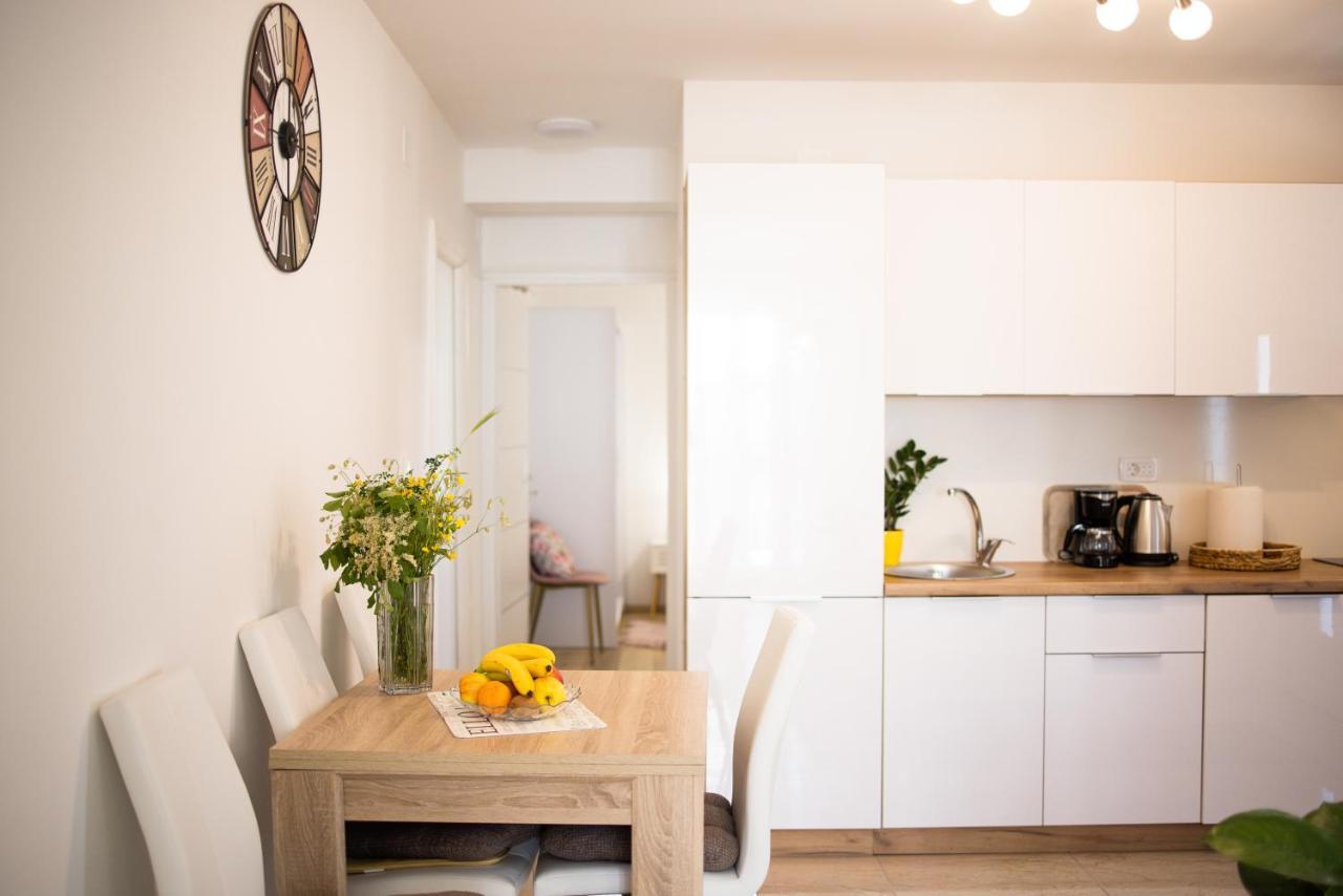 Apartmani Lelu Pridraga Extérieur photo