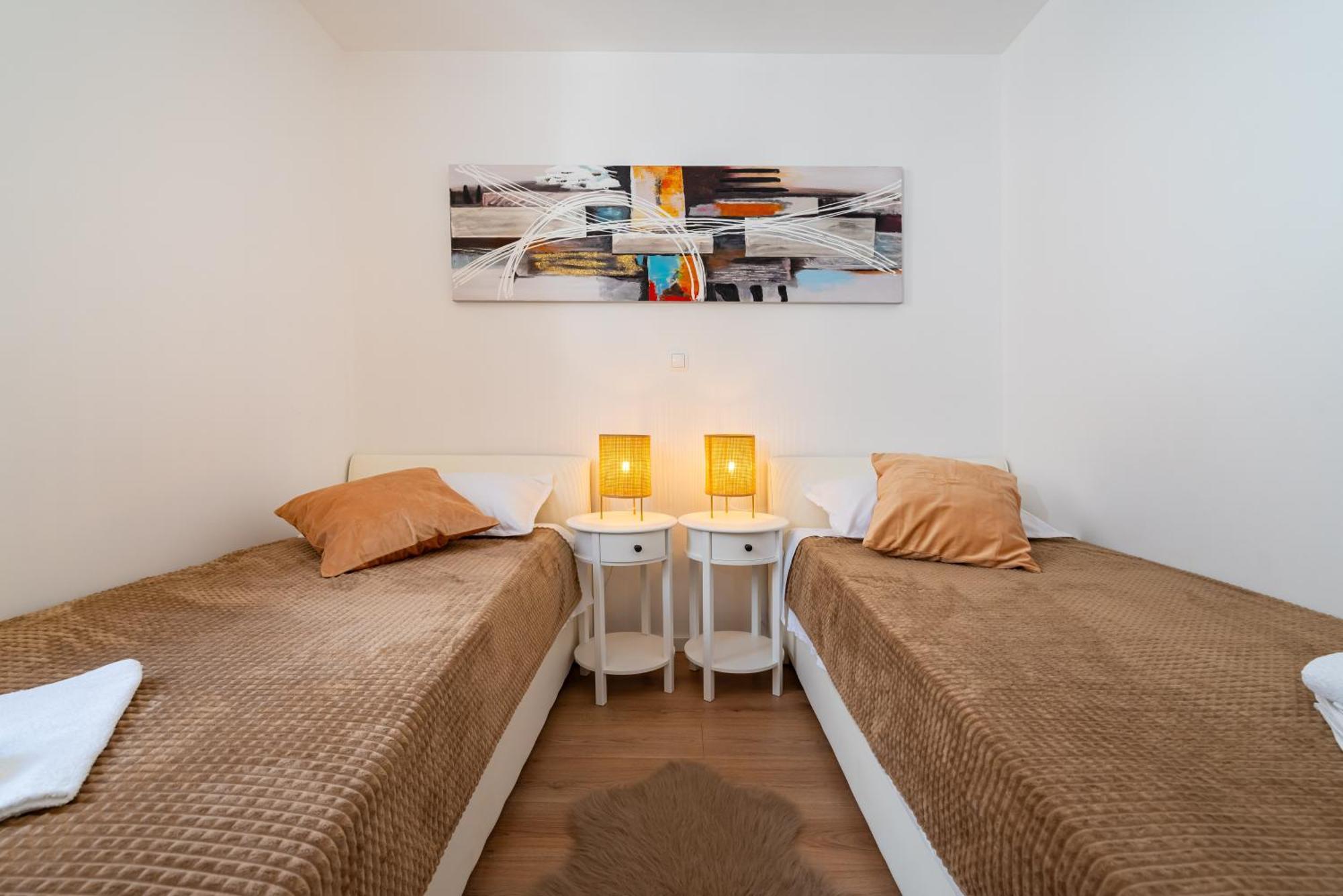 Apartmani Lelu Pridraga Extérieur photo